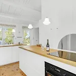 4 Bedroom Awesome In